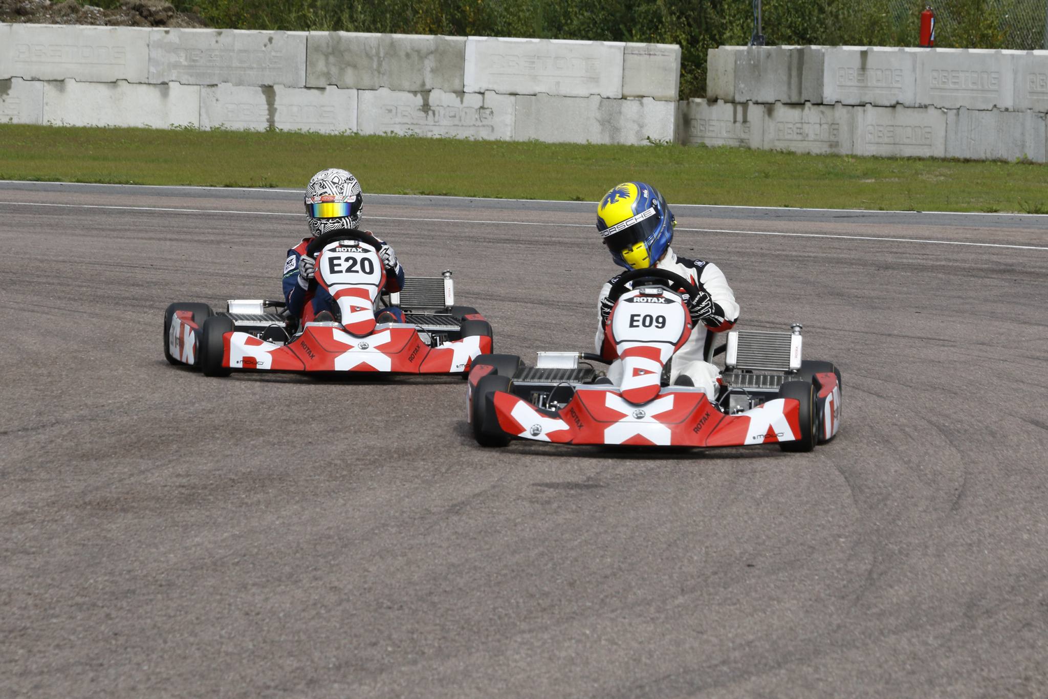 Prince Carl Philipp front and Darrell Smith on the Track