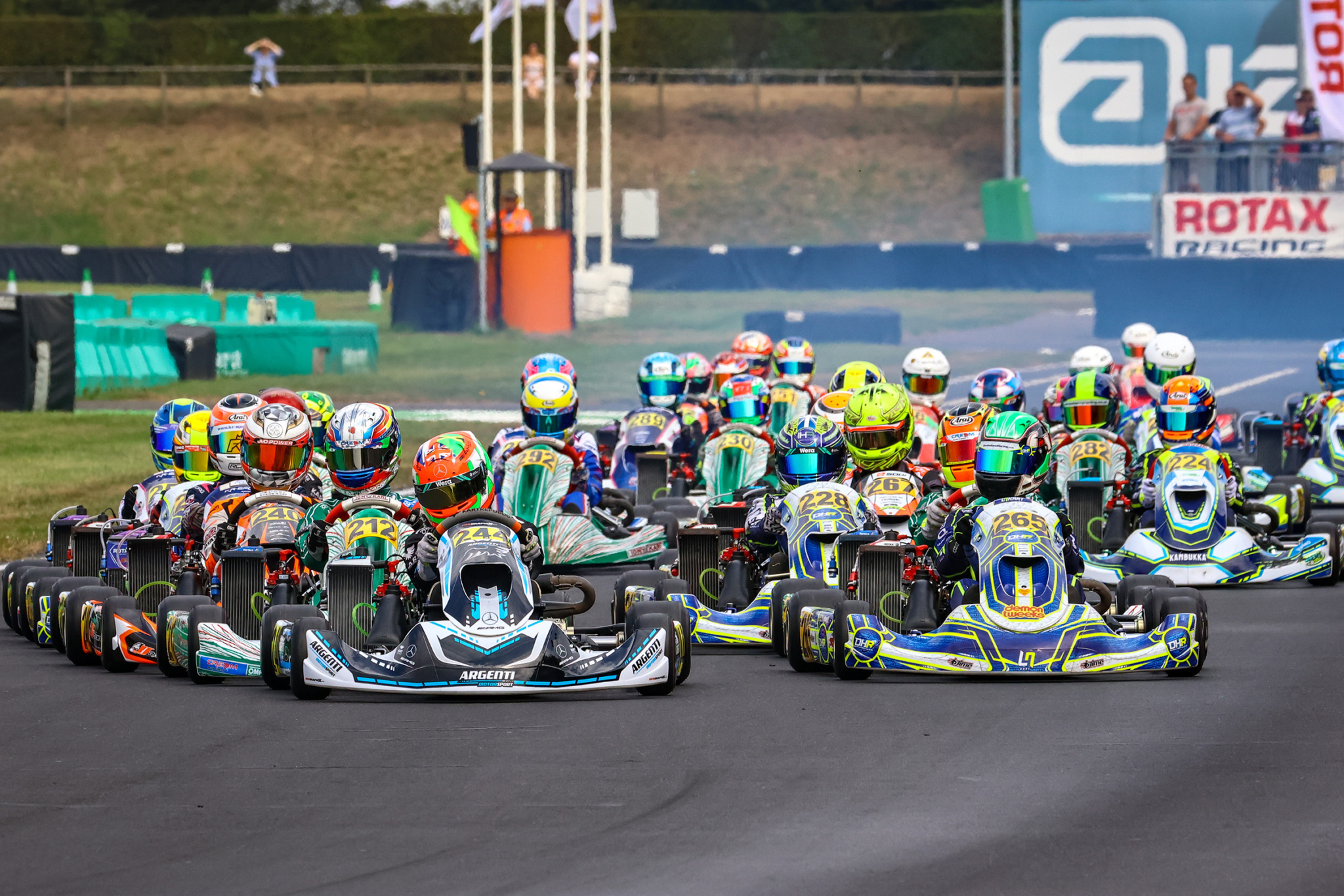 Rotax Racing RMCET Rd4 Start Junior1