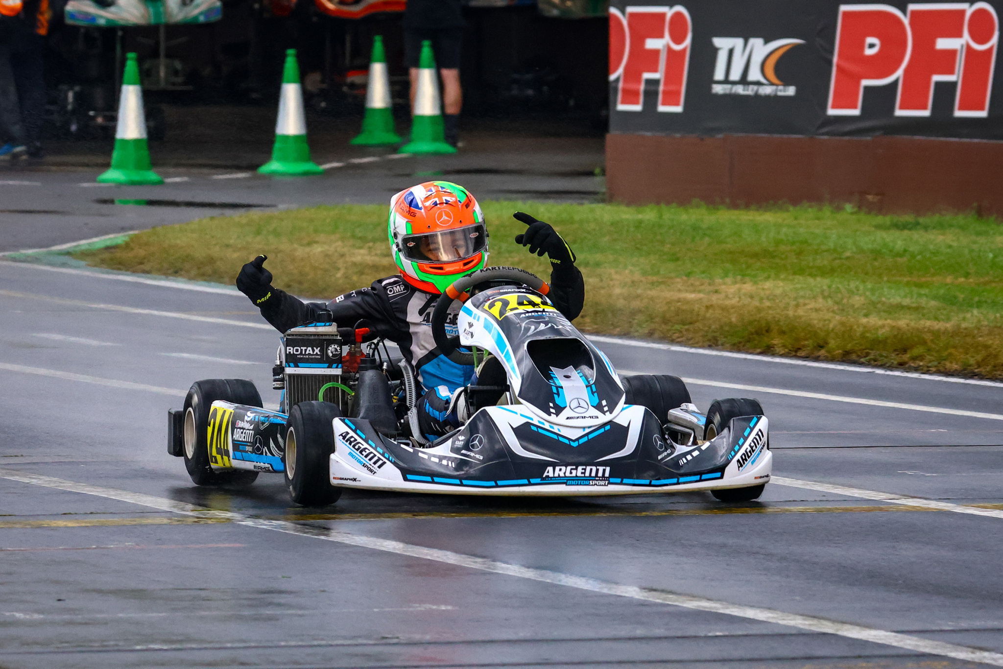 Rotax Racing RMCET Rd4 finishline Junior1