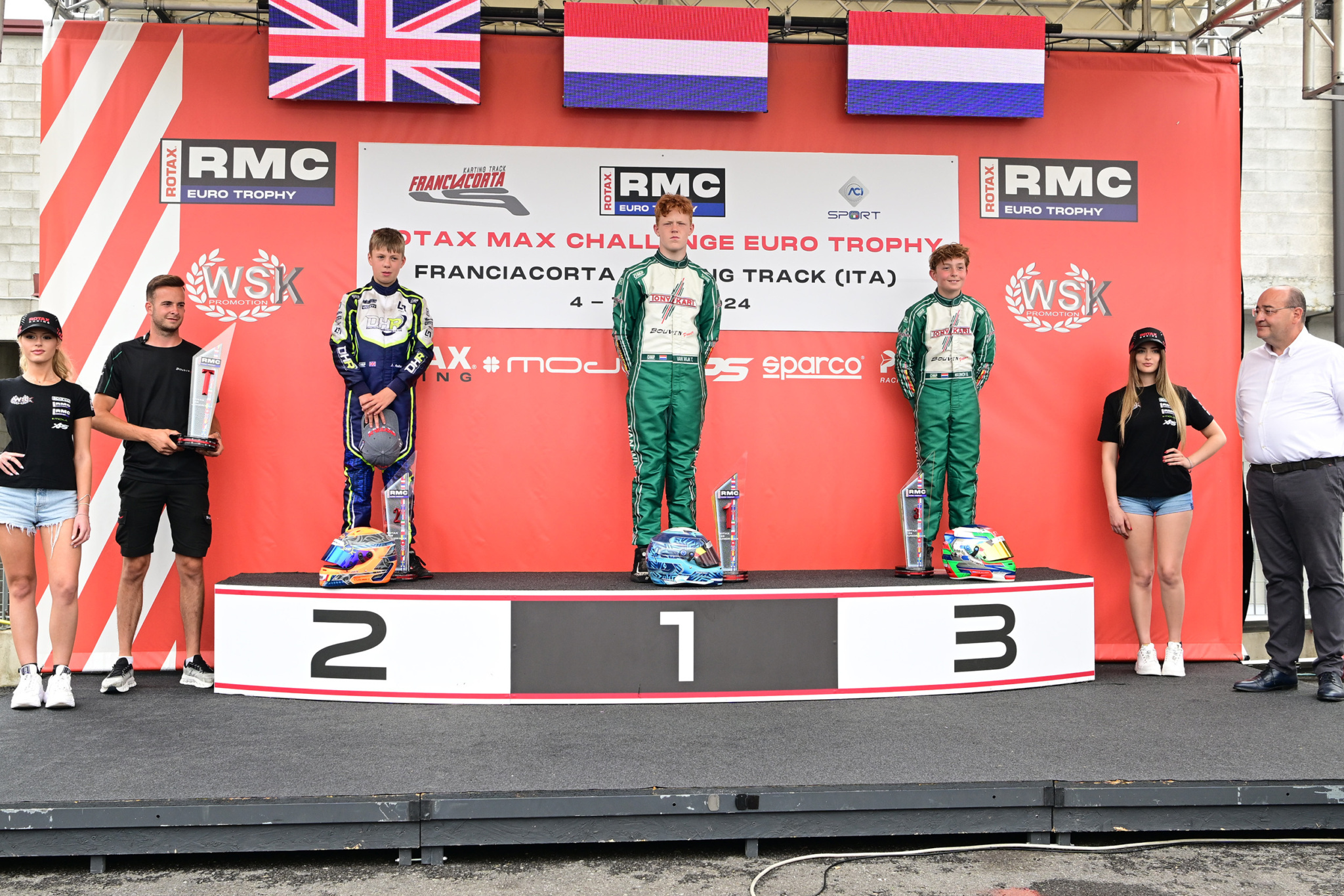 Podium Junior MAX