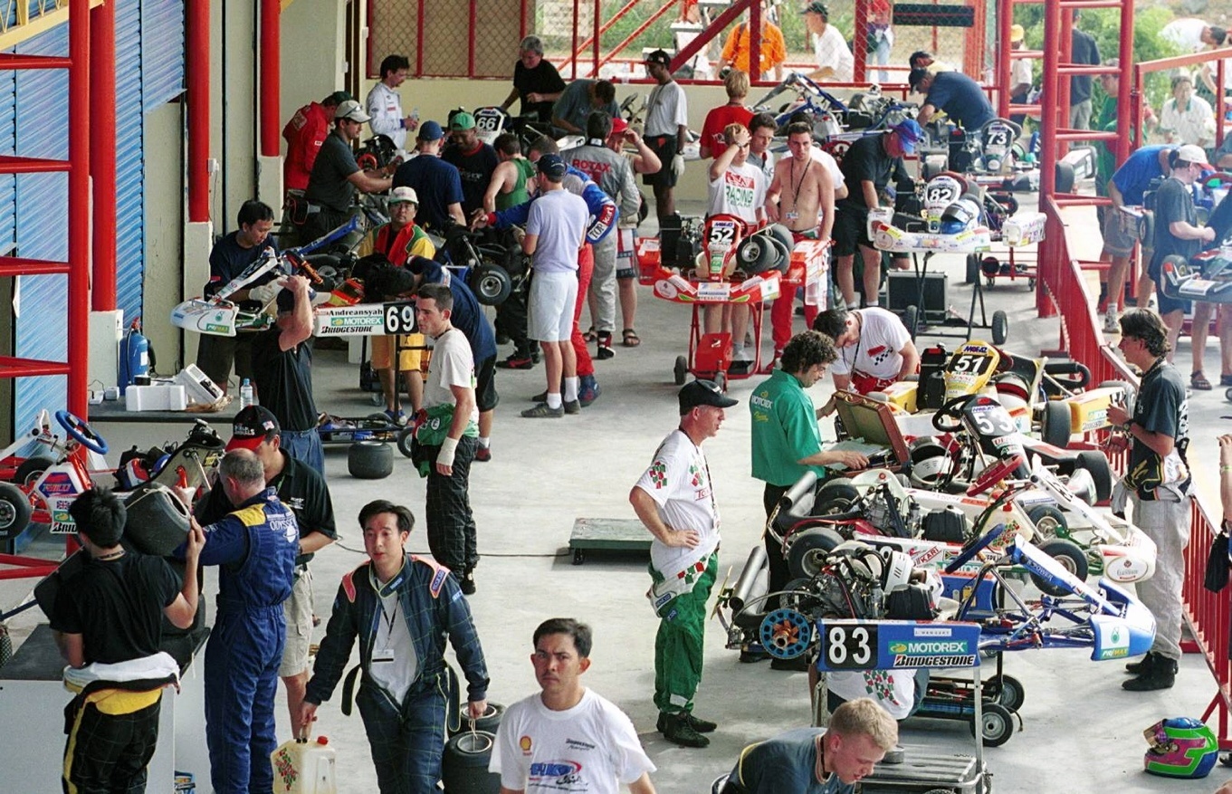 Parc Ferm Ç 2002