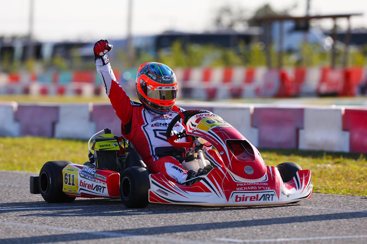 24 01 28 Rotax Master